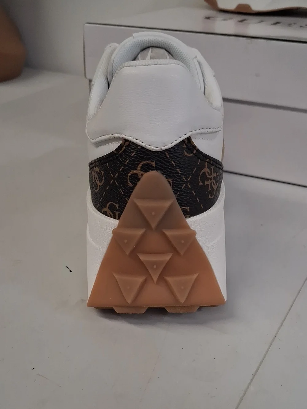 NWT GUESS White, Brown & Gold Platform Sneakers